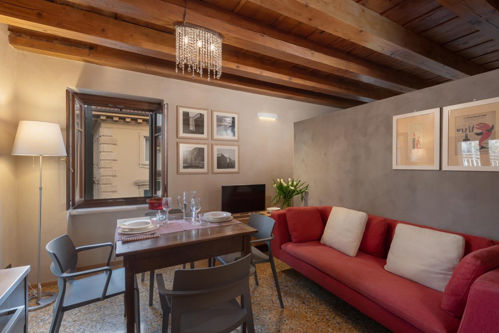 Residenza Roccamaggiore Verona Luaran gambar