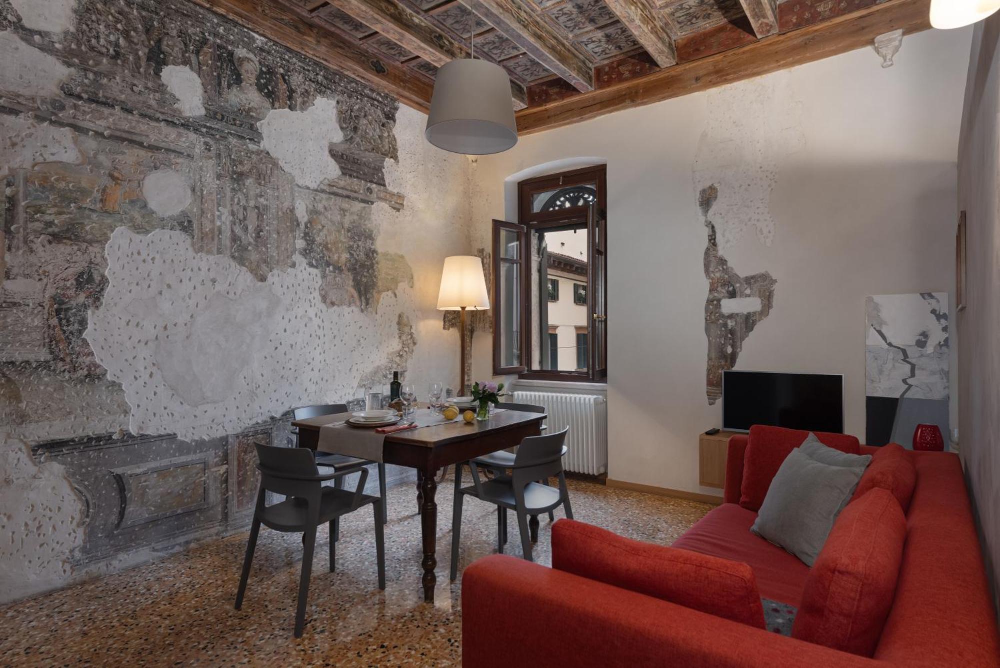 Residenza Roccamaggiore Verona Luaran gambar