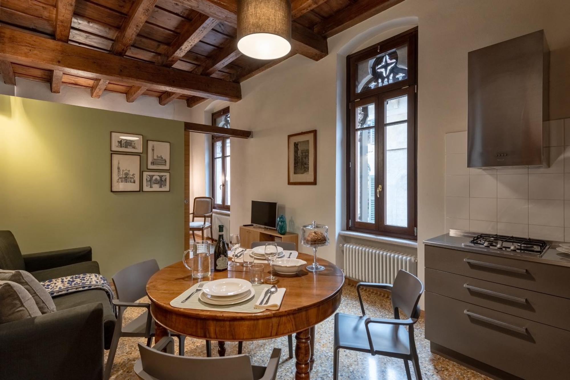 Residenza Roccamaggiore Verona Luaran gambar