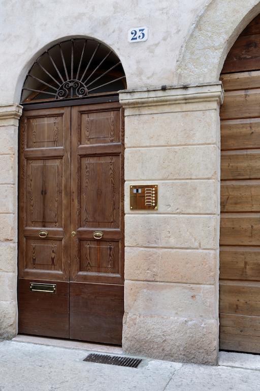 Residenza Roccamaggiore Verona Luaran gambar