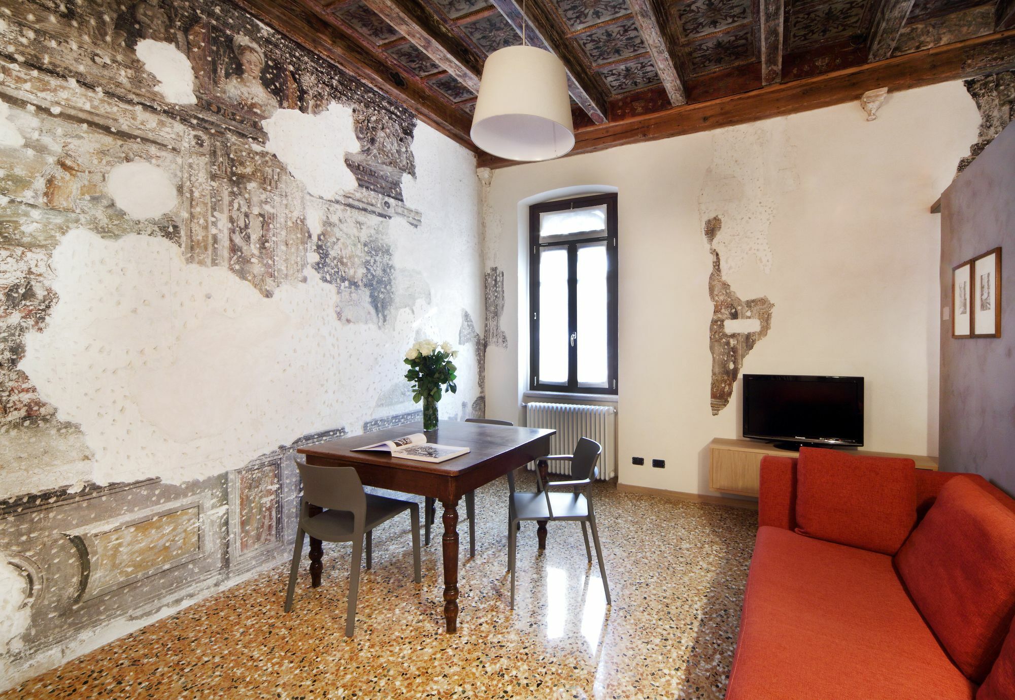 Residenza Roccamaggiore Verona Luaran gambar